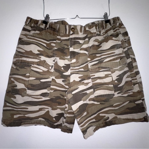 Cabela's Cargo Shorts Durable Outdoor Wear 9” - Picture 4 of 14